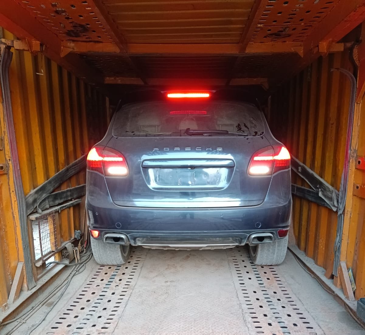 Porsche Cayenne — Safe Transit